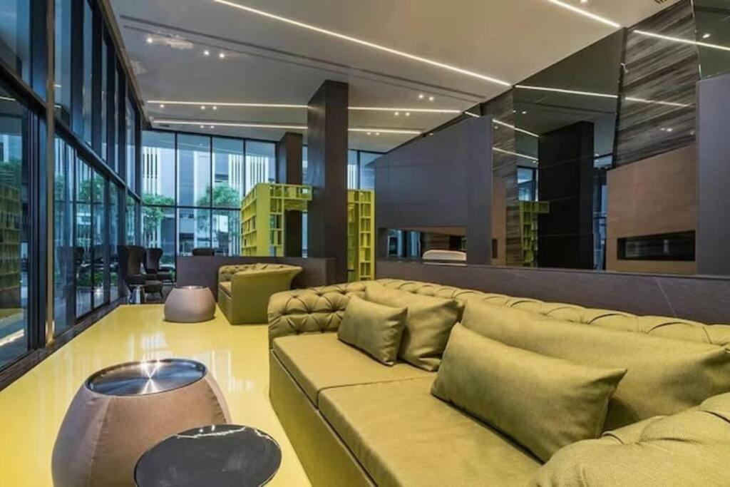 The Base Central Pattaya Exterior foto